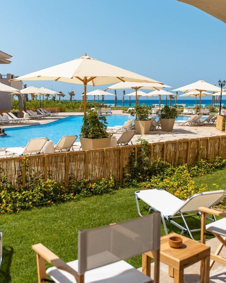 Aqua Heneish By Alma Hotel Марса Матрух Екстериор снимка