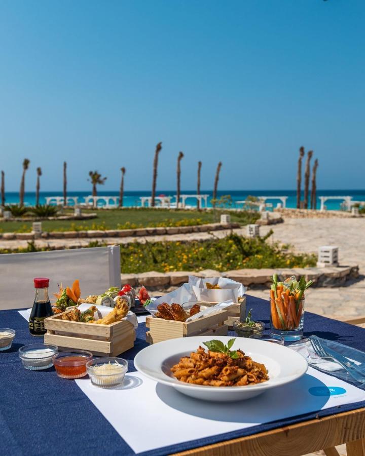 Aqua Heneish By Alma Hotel Марса Матрух Екстериор снимка